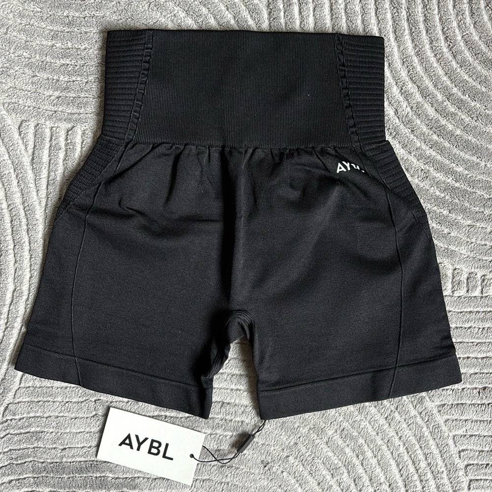 AYBL balance V2 seamless shorts
